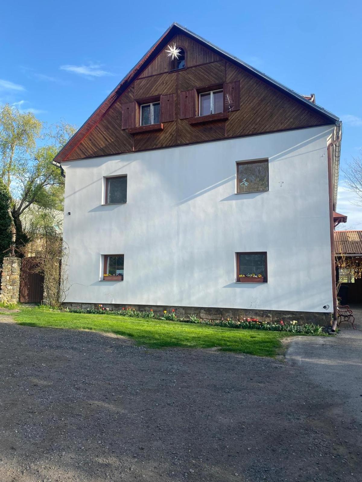 Apartmany Dolni Vitkov Chrastava 외부 사진